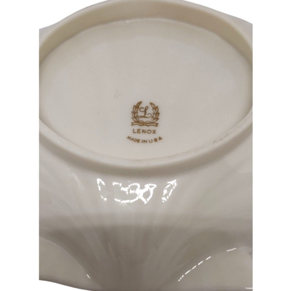 Lenox Vintage Clam Shell-Shaped Trinket Soap Dish with Gold Trim - Picture 5 of 7